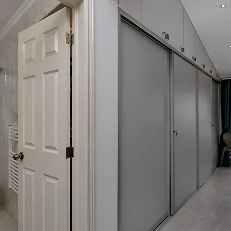 2 Bedroom 'marley'