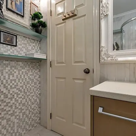 2 Bedroom 'marley'